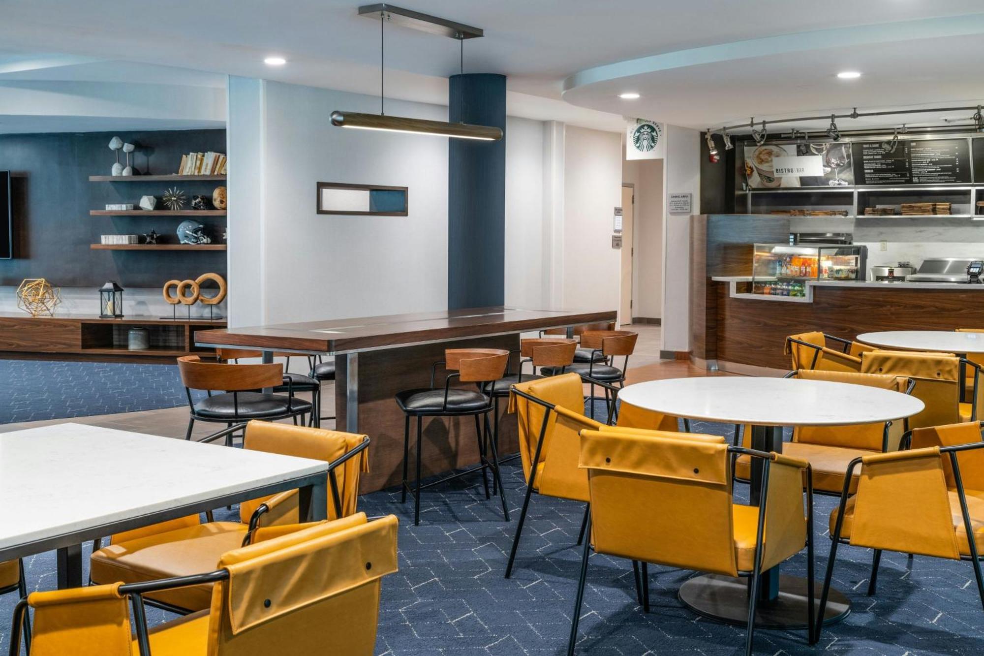 Hotel Courtyard By Marriott Providence Lincoln Exterior foto