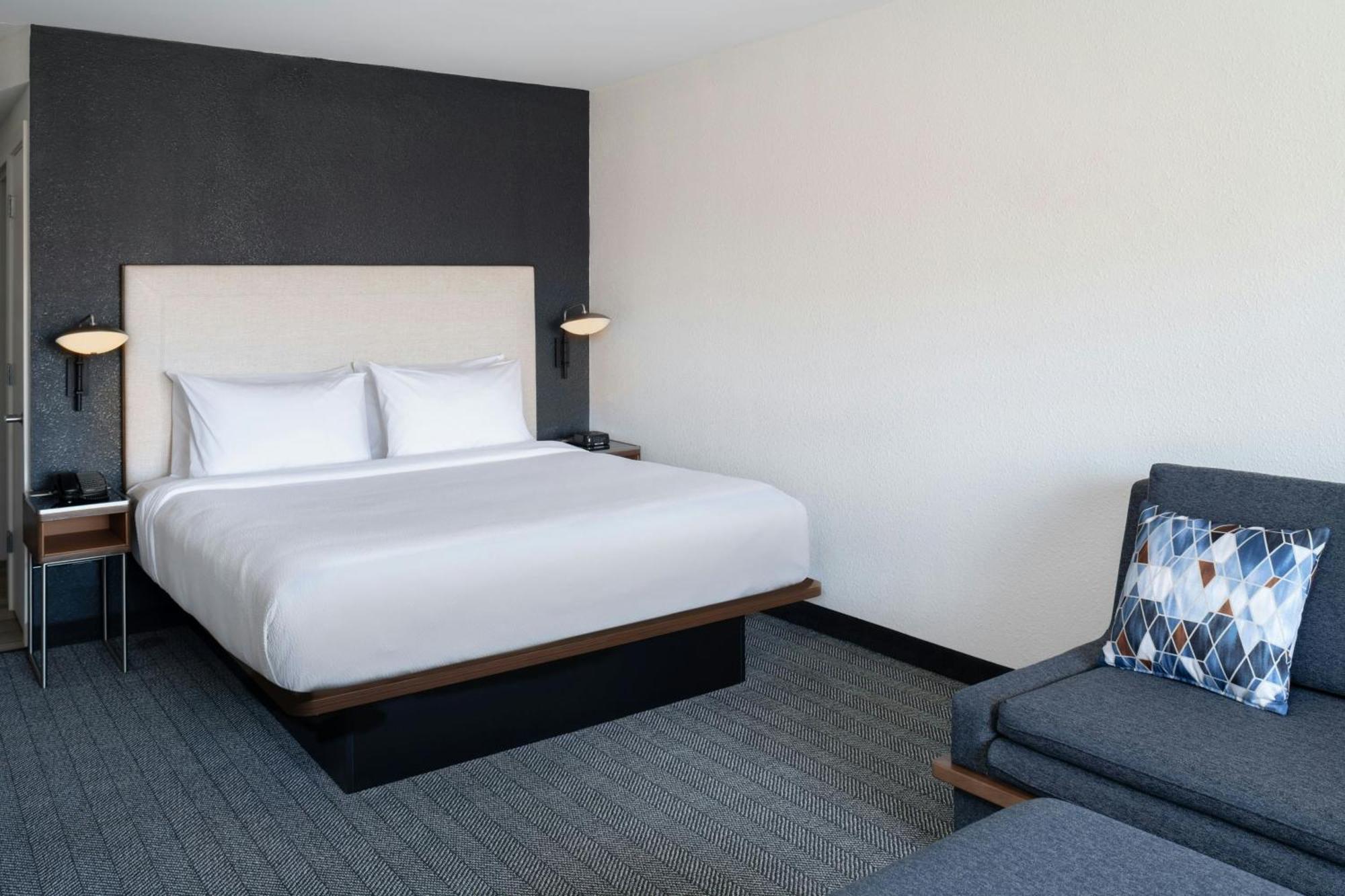 Hotel Courtyard By Marriott Providence Lincoln Exterior foto