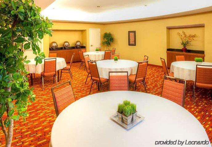 Hotel Courtyard By Marriott Providence Lincoln Exterior foto